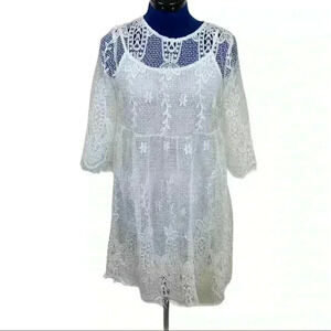 🆕NWT Lucy Paris Shift Dress With Lace Overdress